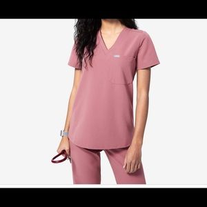 Figs mauve scrub set